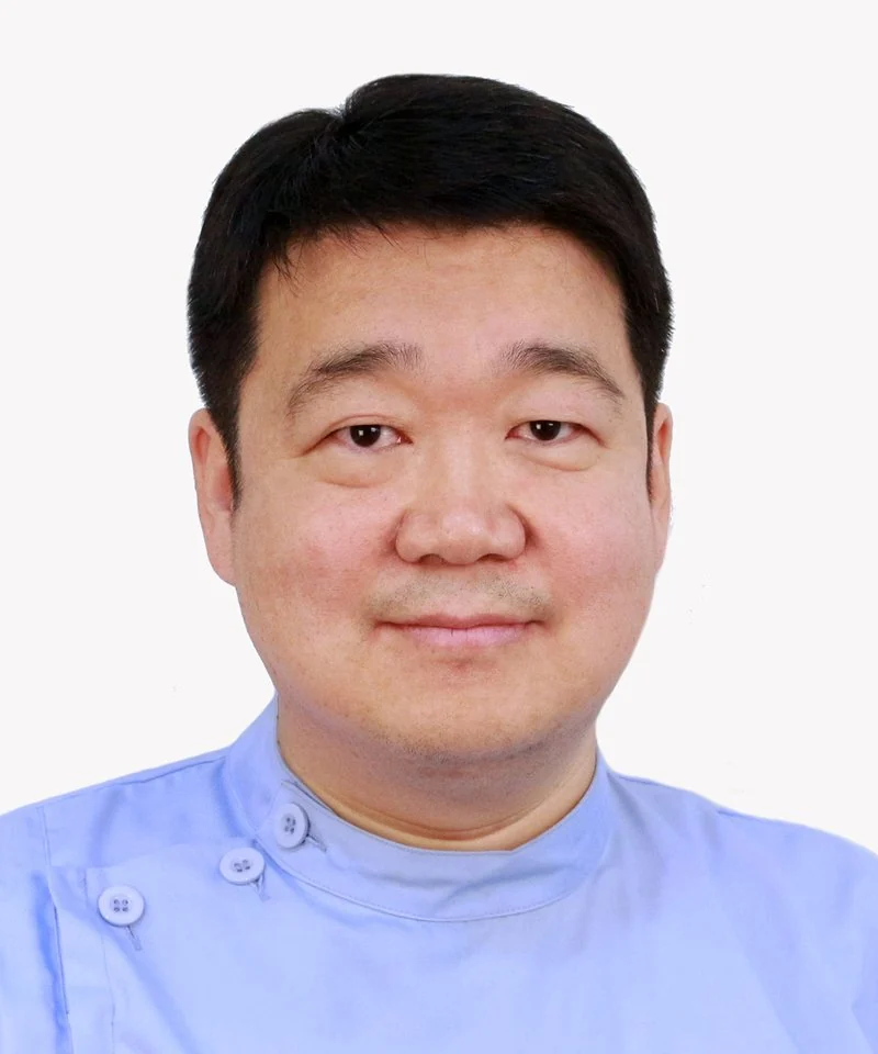 Portrait of Jong Choi, Principal Dental Prosthetist